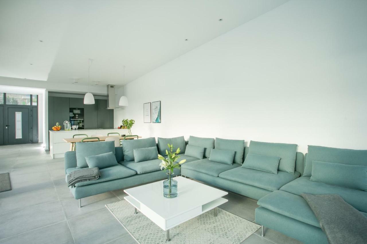 Holiday Home Olive Exclusive - 8 People, Heated Pool, Okrug Gornji, Sea View Trogir Dış mekan fotoğraf