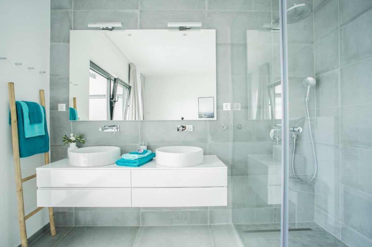 Holiday Home Olive Exclusive - 8 People, Heated Pool, Okrug Gornji, Sea View Trogir Dış mekan fotoğraf