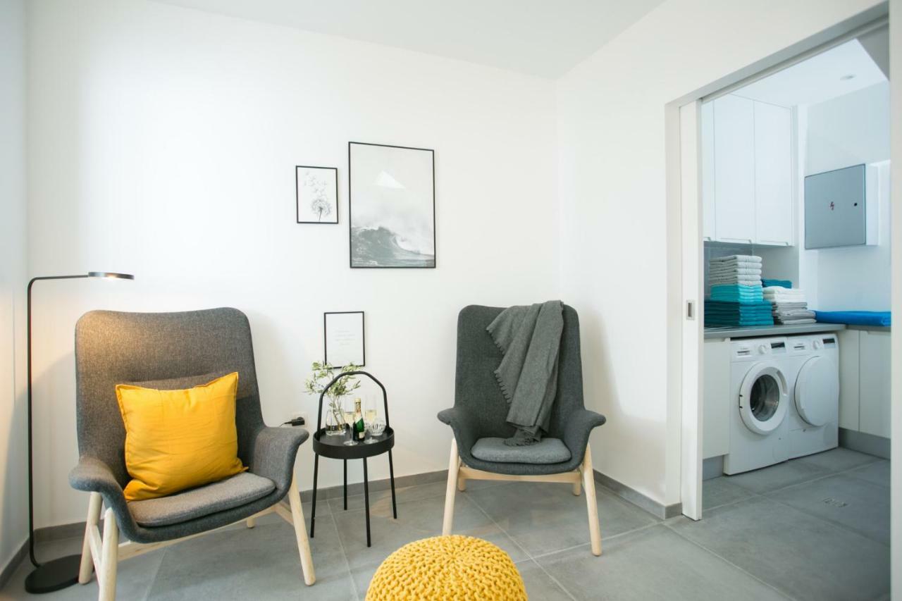 Holiday Home Olive Exclusive - 8 People, Heated Pool, Okrug Gornji, Sea View Trogir Dış mekan fotoğraf